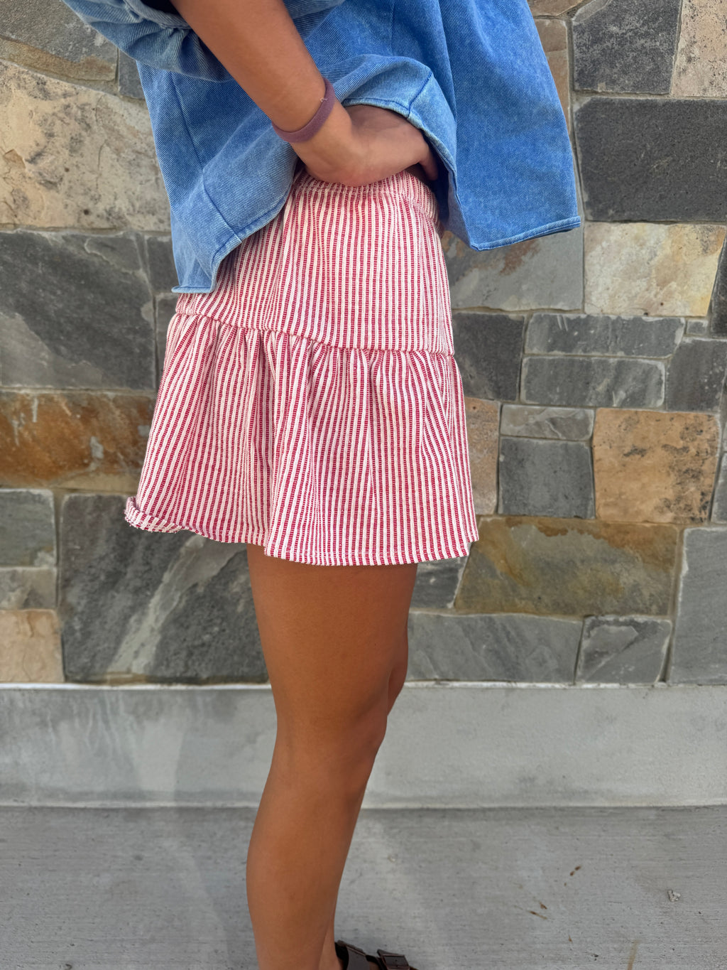 RED STRIPED SHORTS